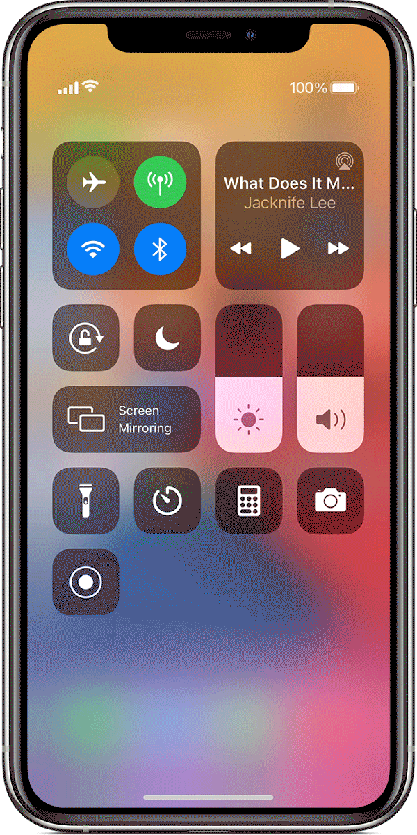 Gif com instruções de como ativar o app de Gravador de tela do iPhone